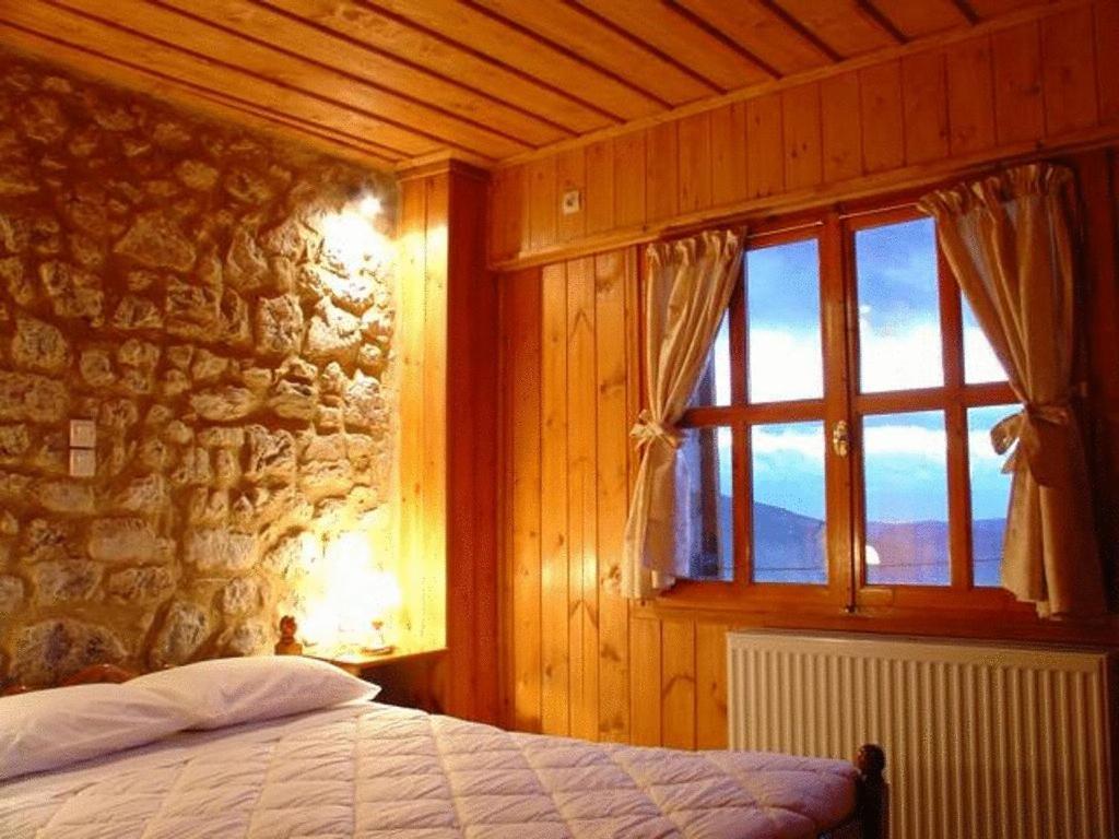 Ariadne Guesthouse Arachova Pokoj fotografie