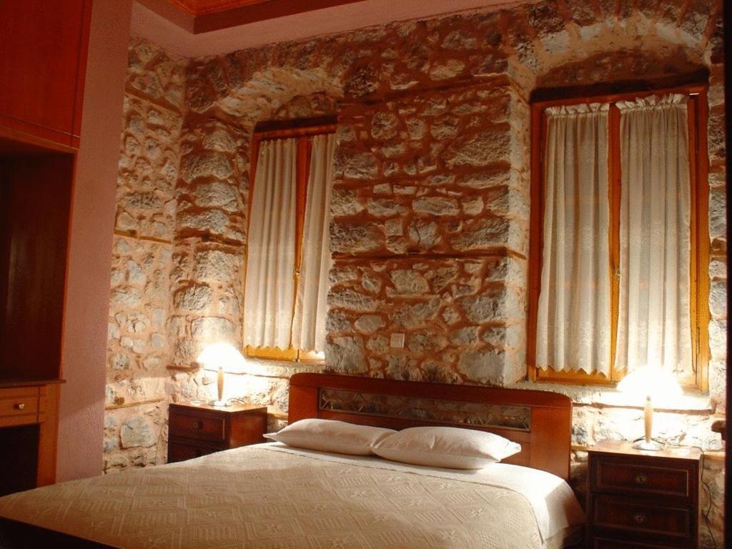 Ariadne Guesthouse Arachova Pokoj fotografie